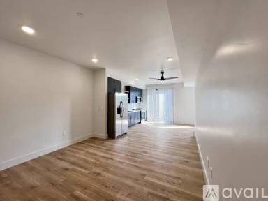 Main picture of 138 E St