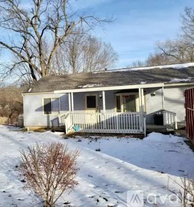 Main picture of 6228 Parkview Ave