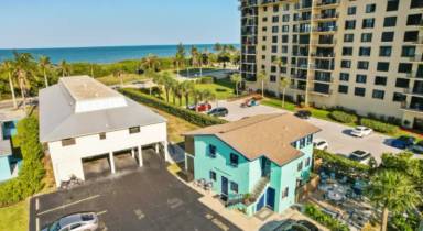 Main picture of 715 S Ocean Dr