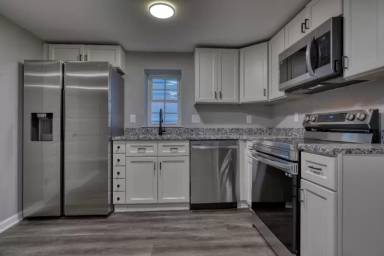 Main picture of 6722 Brentwood Ave