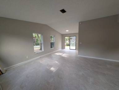 Main picture of 3340 NE 56th Ave