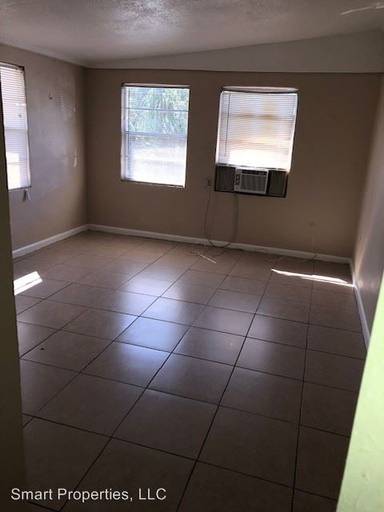 Main picture of 1303 Josephine St
