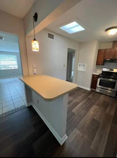Main picture of 2231 Belle Vue Way