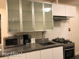 Main picture of 157 W 106th St
