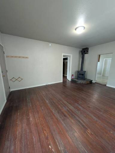 Main picture of 329 N Jefferson St