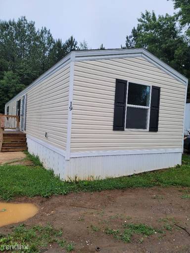 Main picture of 19 Spark Ln