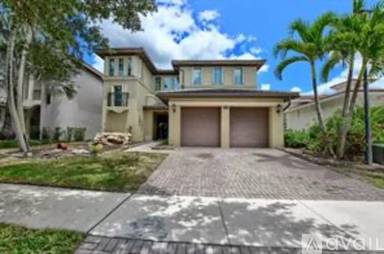 Main picture of 8290 NW 105th Ln