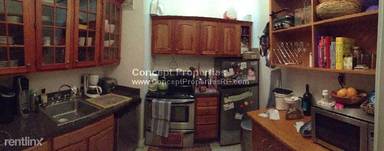 Main picture of 451 Beacon St