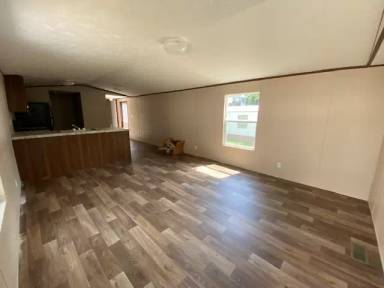 Main picture of 237 Laurel Ln