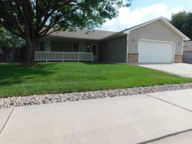 Main picture of 3027 Vin Rose Way