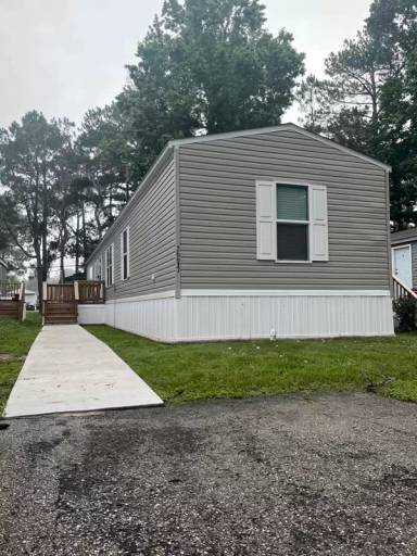 Main picture of 26617 Rhode Island St
