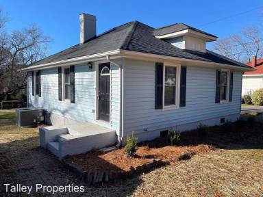 Main picture of 209 Locust St
