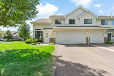 Main picture of 20579 Abbey Ln