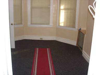 Main picture of 91 S Munn Ave