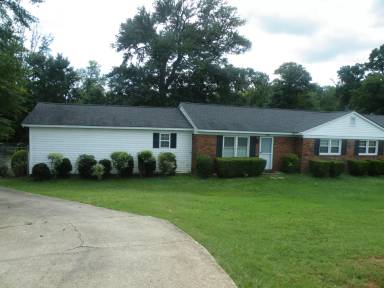 Main picture of 384 Stallion Rd