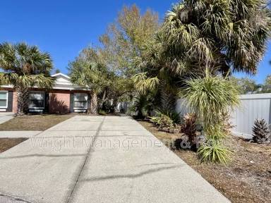 Main picture of 945 Burlwood St