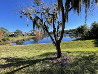 Main picture of 2612 Grassy Point Dr