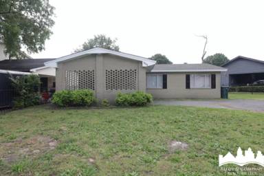 Main picture of 5142 Fairley Rd