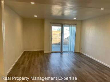 Main picture of 219 Candelaria Rd NW