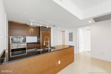 Main picture of Icon Brickell Condos