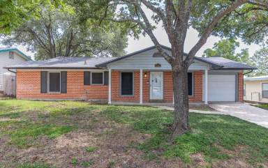 Main picture of 4722 Newcome Dr