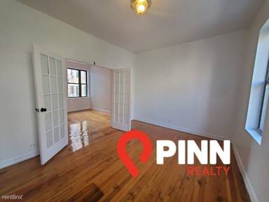 Main picture of 656 W 171st St