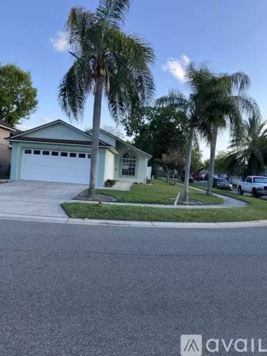 Main picture of 461 Daniels Pointe Dr