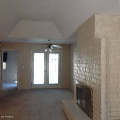 Main picture of 1840 Arbol Verde Way