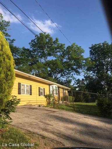 Main picture of 6939 Myrtle Ave