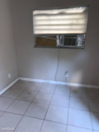 Main picture of 2202 E Bird St