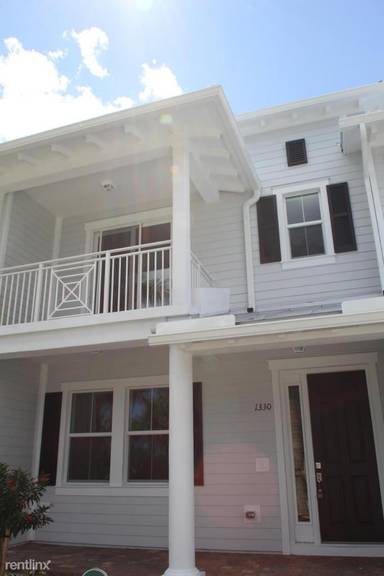 Main picture of 1330 S Community Dr