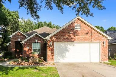 Main picture of 3103 Bronco Bluff Ct