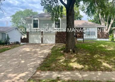 Main picture of 9404 W 82nd St