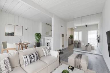 Main picture of 4135 Laurel Canyon Blvd