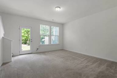 Main picture of 731 Maypearl Ln