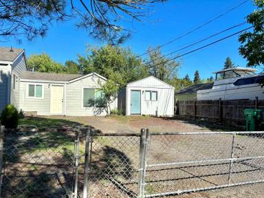 Main picture of 11411 SE Boise St