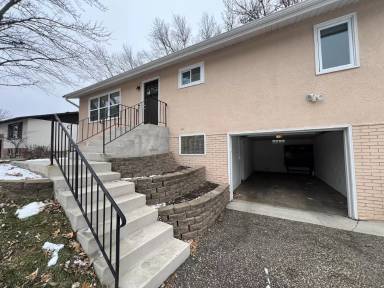Main picture of 6848 Berkshire Ln N