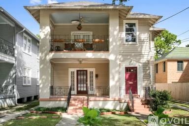Main picture of 2106 S Carrollton Ave