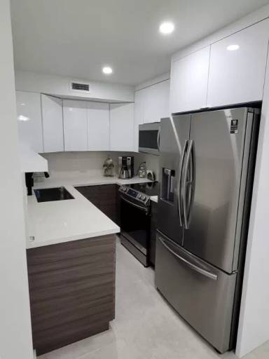Main picture of 3304 Virginia St