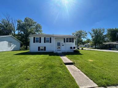Main picture of 2470 Quail Dr
