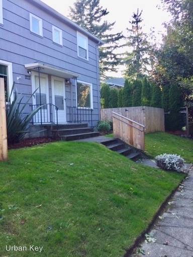 Main picture of 4401 SW Atlantic St