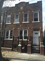 Main picture of 582 Wyona St
