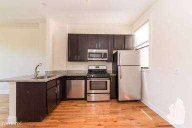 Main picture of 2954 N Racine Ave