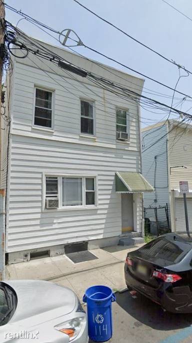 Main picture of 112 Linden Ave