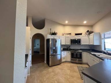 Main picture of 5102 Calle Cumbre