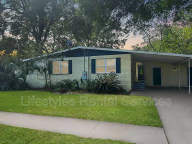 Main picture of 7050 Barkwood Dr