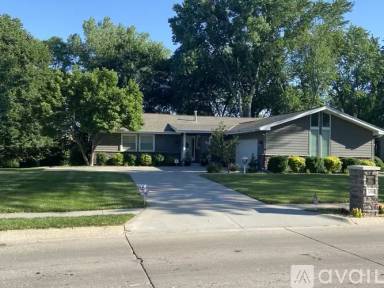 Main picture of 14906 Shirley St