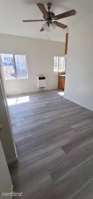 Main picture of 544 S St Louis St