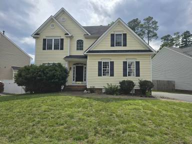 Main picture of 9521 Pine Trails Ct