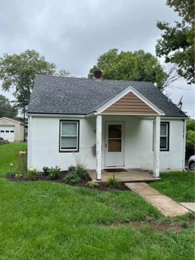 Main picture of 5124 N Lawn Ave
